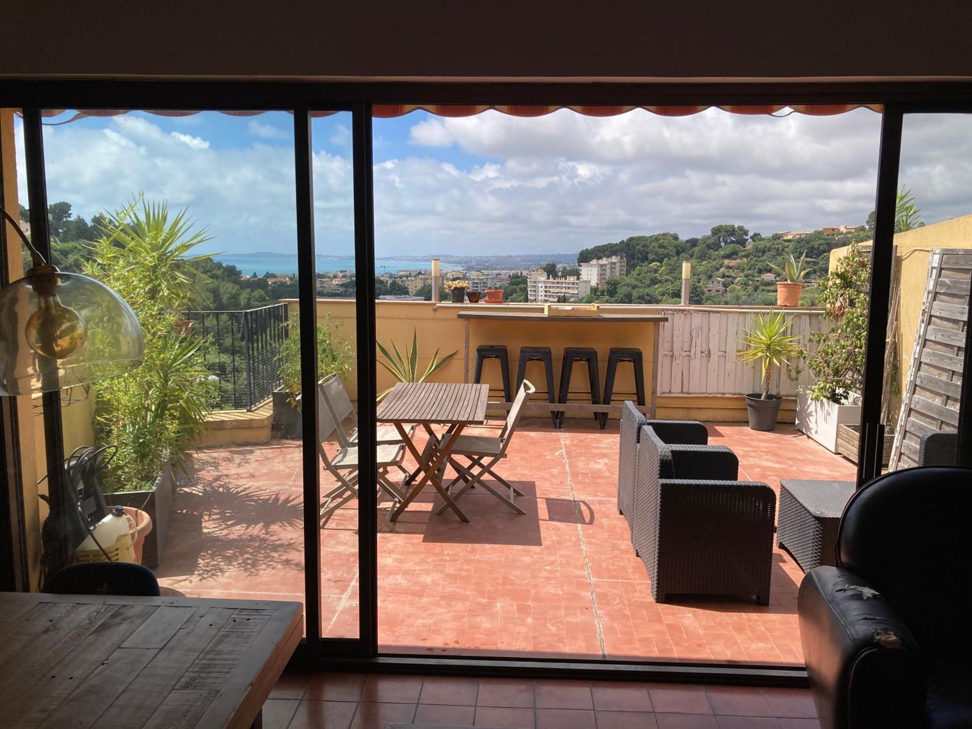 T2 Traversant Avec Une Grande Terrasse Et Piscine Кань-сюр-Мер Экстерьер фото